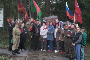 Новости — Митинг и возложение цветов с Никулинской СОШ. — фото