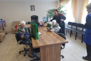Новости — Поздравление с 80 летием победы и вручение подарков от администрации Никулинского сельского округа! — фото