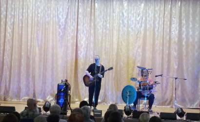 Фотогалерея — Благотворительный концерт родственников — фото